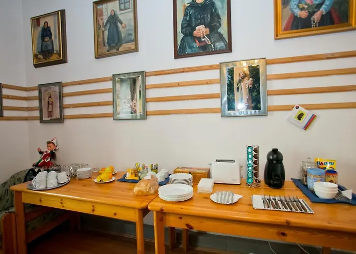 Lenau Haz Nocleg ze śniadaniem *