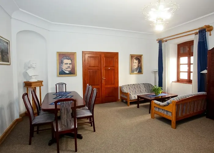 Lenau Haz Nocleg ze śniadaniem Pécs